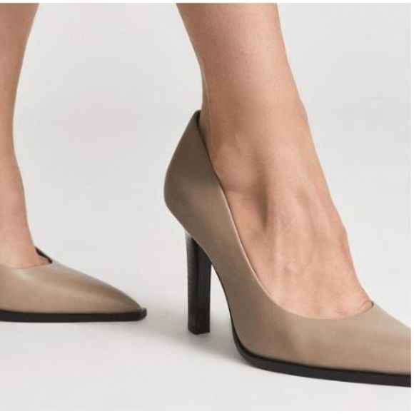 Reiss NWD ADA COURT Pointy LEATHER SHOES Nude Tan Pumps, Sz EU 40 / US 9 MP $290 - Picture 3 of 13